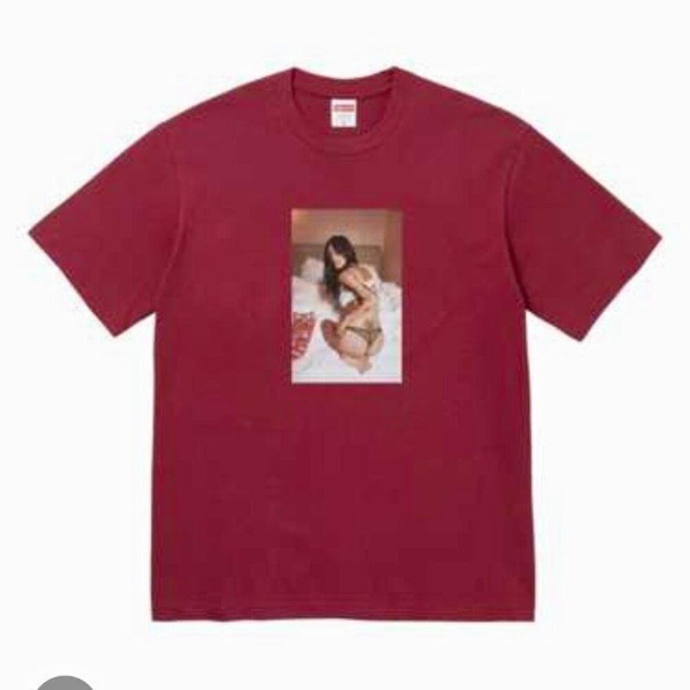 Supreme Larry Clark Neighbor Tee Cardinal XL Brand New FW26